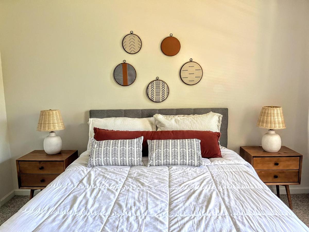 Ole Smoky Bnb - Game Room, Hot Tub, Mtn Views! Pigeon Forge Eksteriør bilde