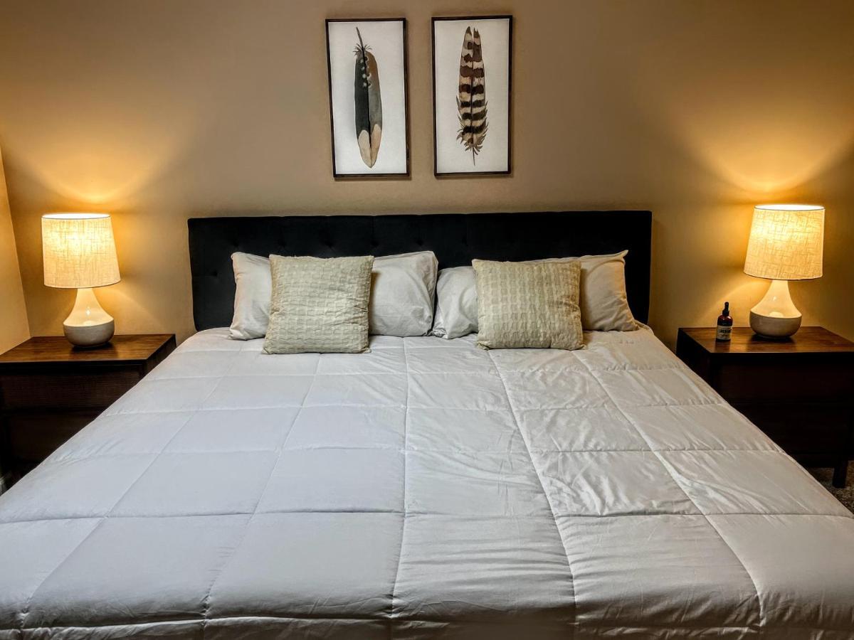 Ole Smoky Bnb - Game Room, Hot Tub, Mtn Views! Pigeon Forge Eksteriør bilde