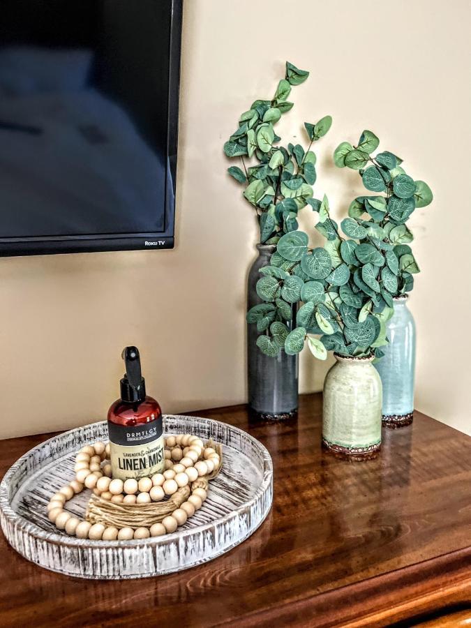 Ole Smoky Bnb - Game Room, Hot Tub, Mtn Views! Pigeon Forge Eksteriør bilde