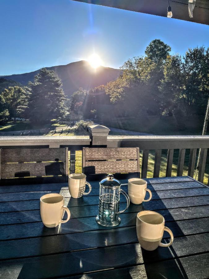 Ole Smoky Bnb - Game Room, Hot Tub, Mtn Views! Pigeon Forge Eksteriør bilde